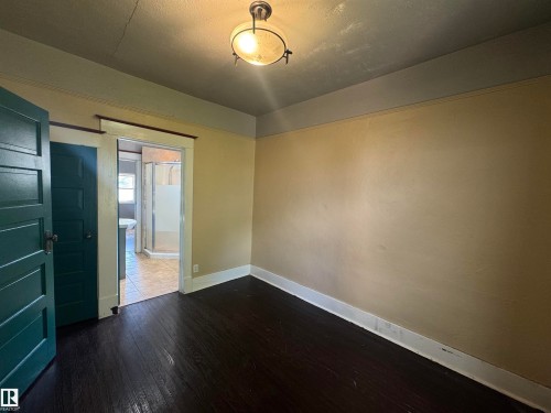 10719 74 Avenue, Edmonton, AB - Indoor Photo Showing Other Room