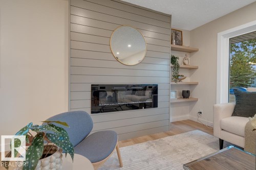 15022 86 Avenue, Edmonton, AB - Indoor Photo Showing Living Room With Fireplace
