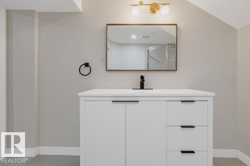 15022 86 Avenue, Edmonton, AB - Indoor Photo Showing Other Room