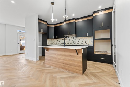 340 Roberts Wynd, Leduc, AB - Indoor Photo Showing Kitchen