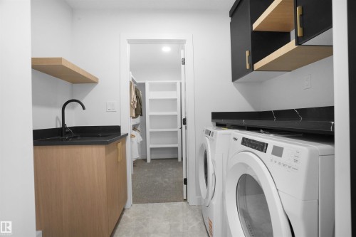 3327 Chernowsi Way, Edmonton, AB - Indoor Photo Showing Laundry Room