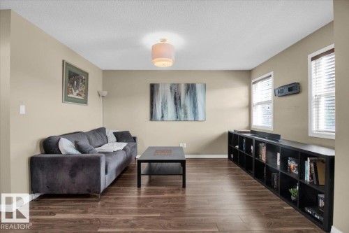 625 Allard Boulevard, Edmonton, AB - Indoor Photo Showing Other Room