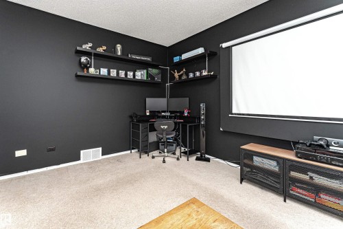 38 Rue Bouchard, Beaumont, AB - Indoor