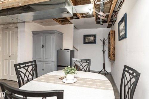 38 Rue Bouchard, Beaumont, AB - Indoor Photo Showing Dining Room