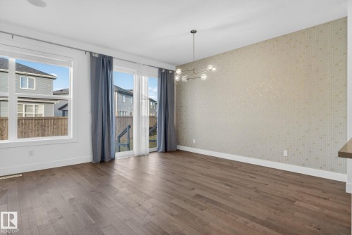 1096 Secord Promenade, Edmonton, AB - Indoor Photo Showing Other Room
