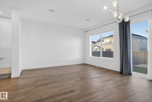 1096 Secord Promenade, Edmonton, AB - Indoor Photo Showing Other Room