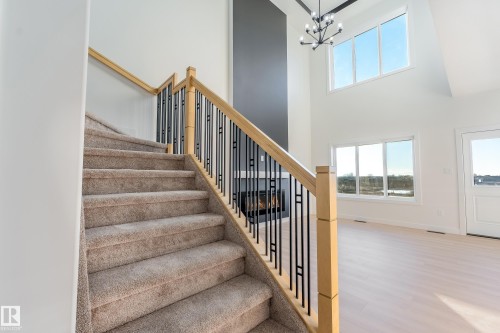 2032 210 Street, Edmonton, AB - Indoor Photo Showing Other Room