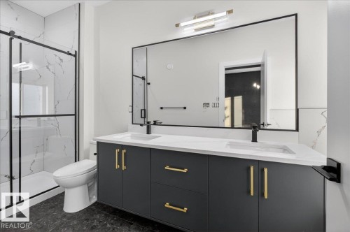 8450 Mayday Link, Edmonton, AB - Indoor Photo Showing Bathroom