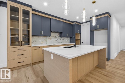 8450 Mayday Link, Edmonton, AB - Indoor Photo Showing Kitchen