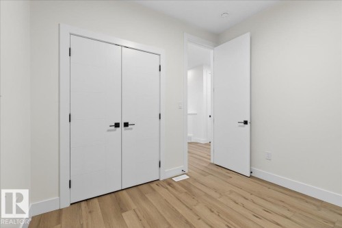 8450 Mayday Link, Edmonton, AB - Indoor Photo Showing Other Room