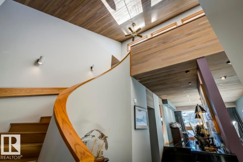 15415 Rio Terrace Drive, Edmonton, AB - Indoor Photo Showing Other Room