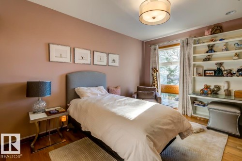 15415 Rio Terrace Drive, Edmonton, AB - Indoor Photo Showing Bedroom