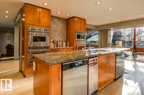 15415 Rio Terrace Drive, Edmonton, AB - Indoor Photo Showing Kitchen With Double Sink