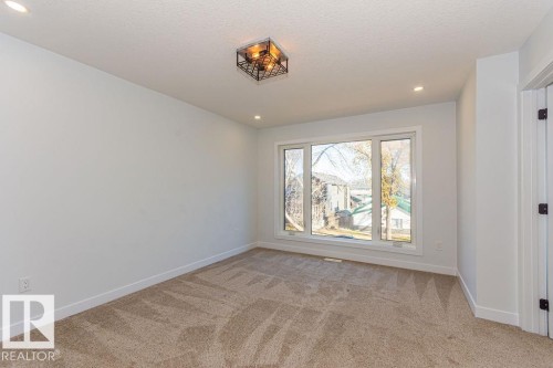 9740 152 Street, Edmonton, AB - Indoor Photo Showing Other Room