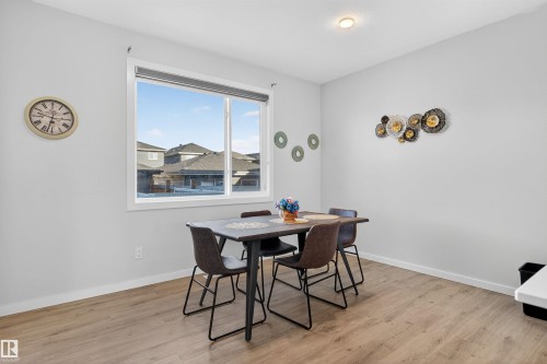 22512 80 Avenue Nw, Edmonton, AB - Indoor Photo Showing Dining Room