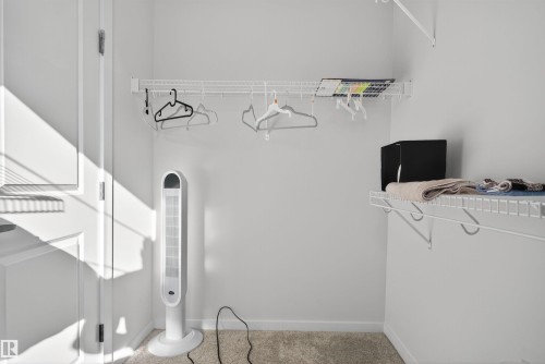 22512 80 Avenue Nw, Edmonton, AB - Indoor With Storage