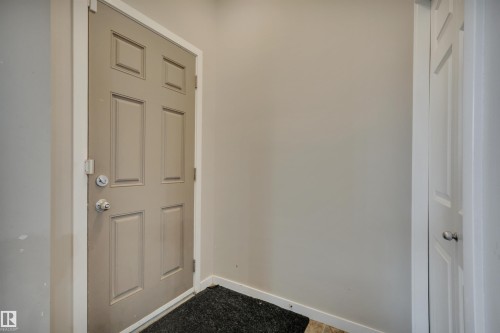 656 Songhurst Wynd, Leduc, AB - Indoor Photo Showing Other Room