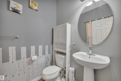 656 Songhurst Wynd, Leduc, AB - Indoor Photo Showing Bathroom
