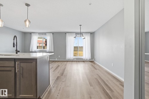 126 148 Ebbers Boulevard, Edmonton, AB - Indoor