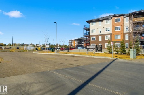 126 148 Ebbers Boulevard, Edmonton, AB - Outdoor