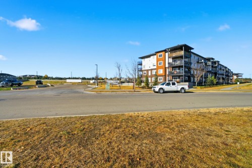 126 148 Ebbers Boulevard, Edmonton, AB - Outdoor