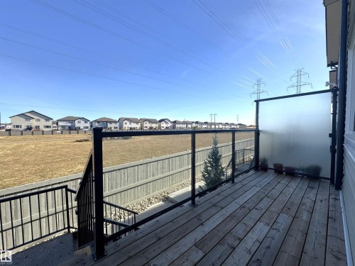 2 2803 14 Avenue, Edmonton, AB - Outdoor