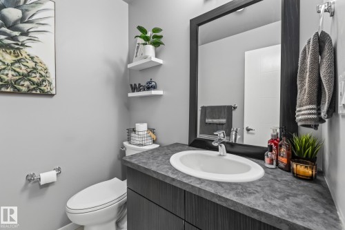 15 Roberge Close, St. Albert, AB - Indoor Photo Showing Bathroom