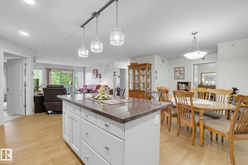 412 278 Suder Greens Drive, Edmonton, AB - Indoor Photo Showing Other Room