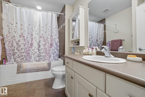 412 278 Suder Greens Drive, Edmonton, AB - Indoor Photo Showing Bathroom