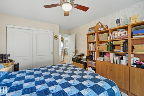412 278 Suder Greens Drive, Edmonton, AB - Indoor Photo Showing Bedroom
