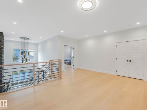 53 Autumnwood Crescent, Spruce Grove, AB - Indoor Photo Showing Other Room