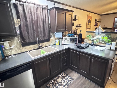 5317 53 St., Clyde, AB - Indoor Photo Showing Kitchen With Double Sink