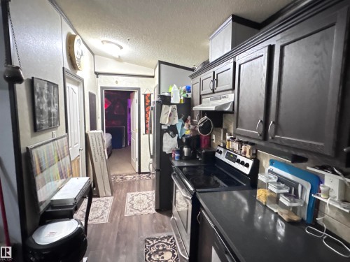 5317 53 St., Clyde, AB - Indoor