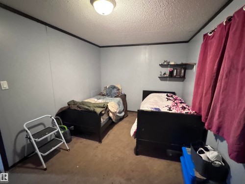 5317 53 St., Clyde, AB - Indoor