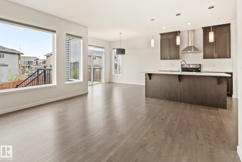 5404 22 Avenue, Edmonton, AB - Indoor