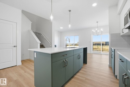 7104 47A Street, Beaumont, AB - Indoor Photo Showing Kitchen With Upgraded Kitchen