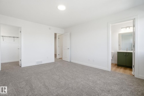 7104 47A Street, Beaumont, AB - Indoor