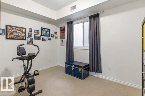 405 10606 102 Avenue, Edmonton, AB - Indoor Photo Showing Gym Room