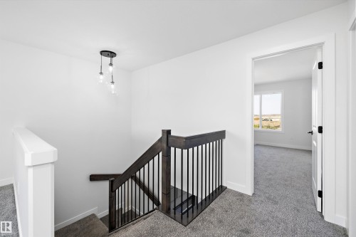 38 Cannes Cove, St. Albert, AB - Indoor Photo Showing Other Room