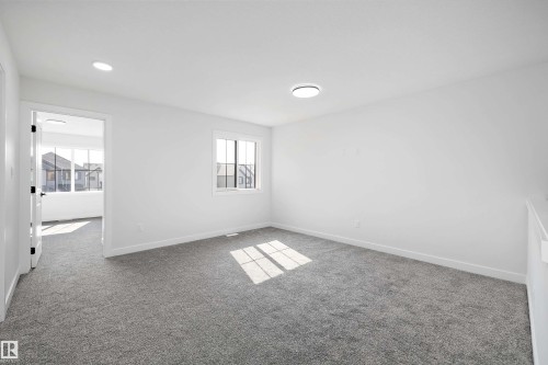 38 Cannes Cove, St. Albert, AB - Indoor Photo Showing Other Room