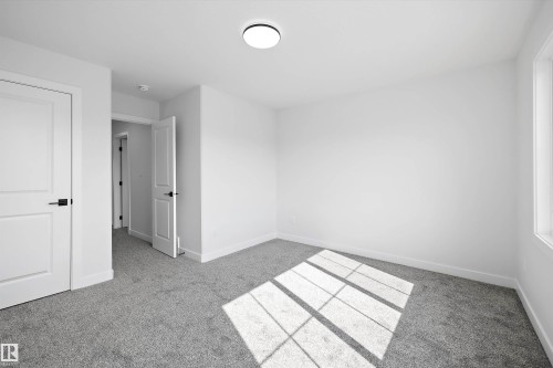 38 Cannes Cove, St. Albert, AB - Indoor Photo Showing Other Room