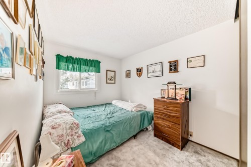 53 2030 Brentwood Boulevard, Sherwood Park, AB - Indoor Photo Showing Bedroom