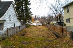 12026 93 Street  Edmonton, AB T5G 1E8