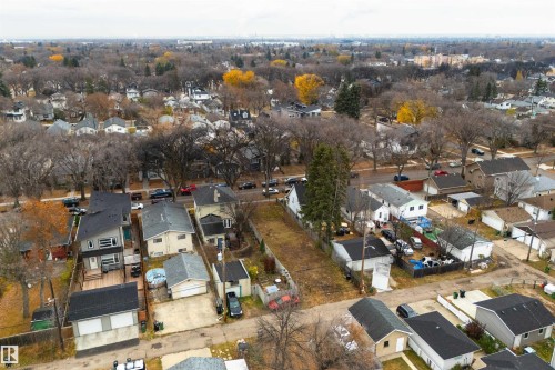 12026 93 Street, Edmonton, AB 