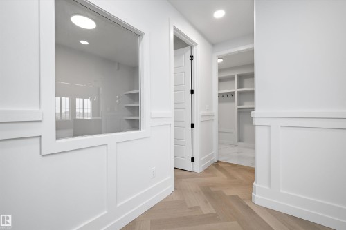 32 Cannes Cove, St. Albert, AB - Indoor Photo Showing Other Room