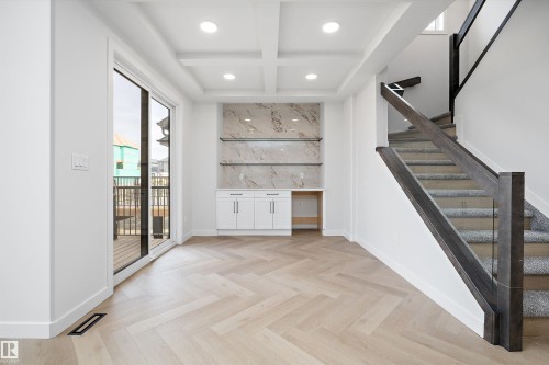 32 Cannes Cove, St. Albert, AB - Indoor Photo Showing Other Room