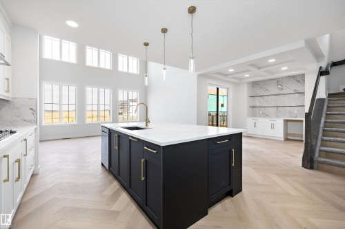 32 Cannes Cove, St. Albert, AB - Indoor Photo Showing Kitchen With Upgraded Kitchen