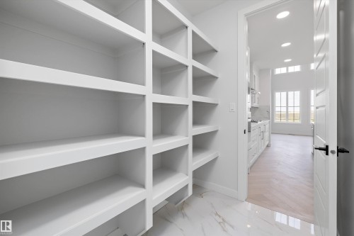 32 Cannes Cove, St. Albert, AB - Indoor With Storage