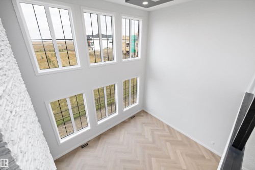 32 Cannes Cove, St. Albert, AB - Indoor Photo Showing Other Room