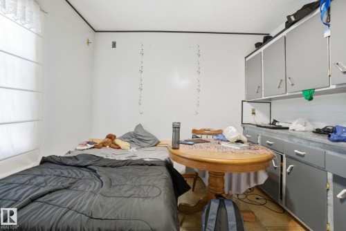 11514 92 Street, Edmonton, AB - Indoor Photo Showing Bedroom